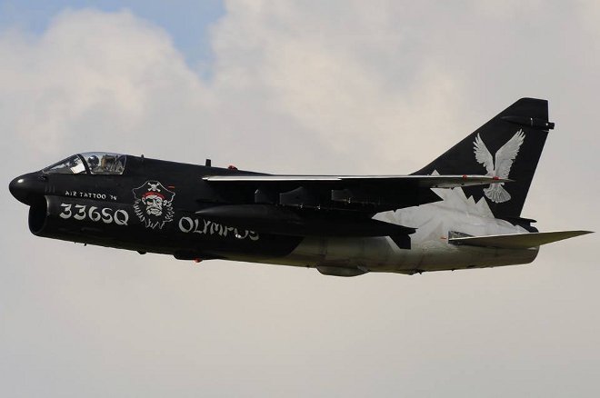 Πρόκειται για την τελευταία επίσημη εμφάνιση του A-7 Corsair σε διεθνές Air Show, καθώς όπως είναι γνωστό τα αεροσκάφη θα αποσυρθούν τον ερχόμενο Οκτώβριο.